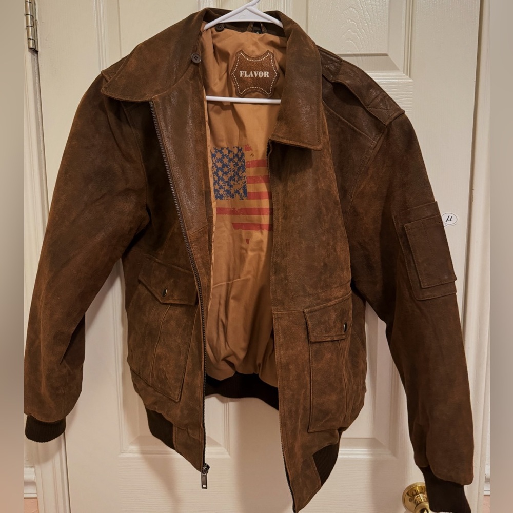 Flavor, faux leather, small, modestly used